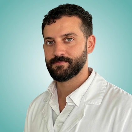 Dr. Luis Soto Rabadán, especialista en medicina estética facial y corporal en Clínica Cubillo Madrid