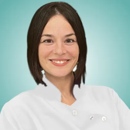 Dra. Cristina Cervantes Rodríguez, especialista en ginecología y obstetricia en Clínica Cubillo Madrid